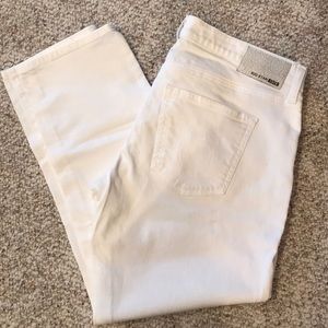 Size 32 Big Star cropped white jeans
